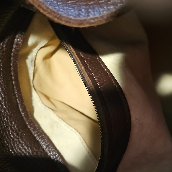 Authentic Bottega Veneta dark chocolate Intrecciato Cervo Cocker Satchel Hobo - Picture 8 of 13